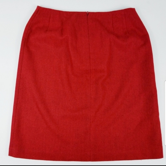 Worthington size 10 petite red wool skirt. - Picture 2 of 4